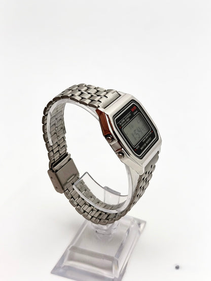 Premium Stainless Steel Digital Watch | Water Resistant & Day-Date Display ⭐