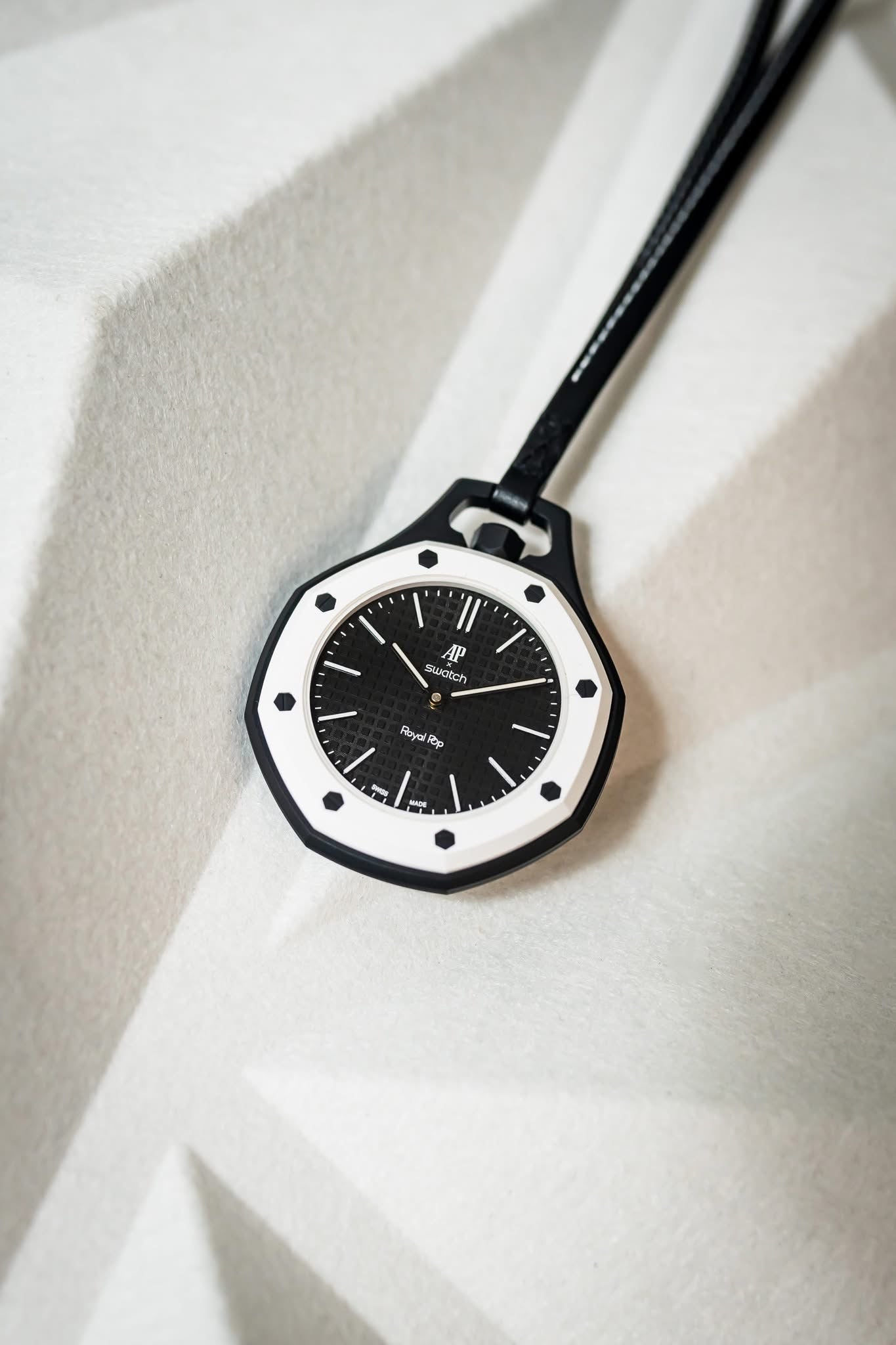 Premium Lanyard Pocket Watch – Multi-Colour Collection | Versatile Quartz Watch